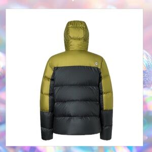 Marmot Women’s Guides Down Winter Jacket - Medium